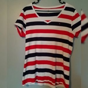 3/25 Tommy Hilfiger extra large stripped tshirt